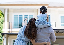 Mortgage groups urge FHA to ditch 'life of loan' premium payments